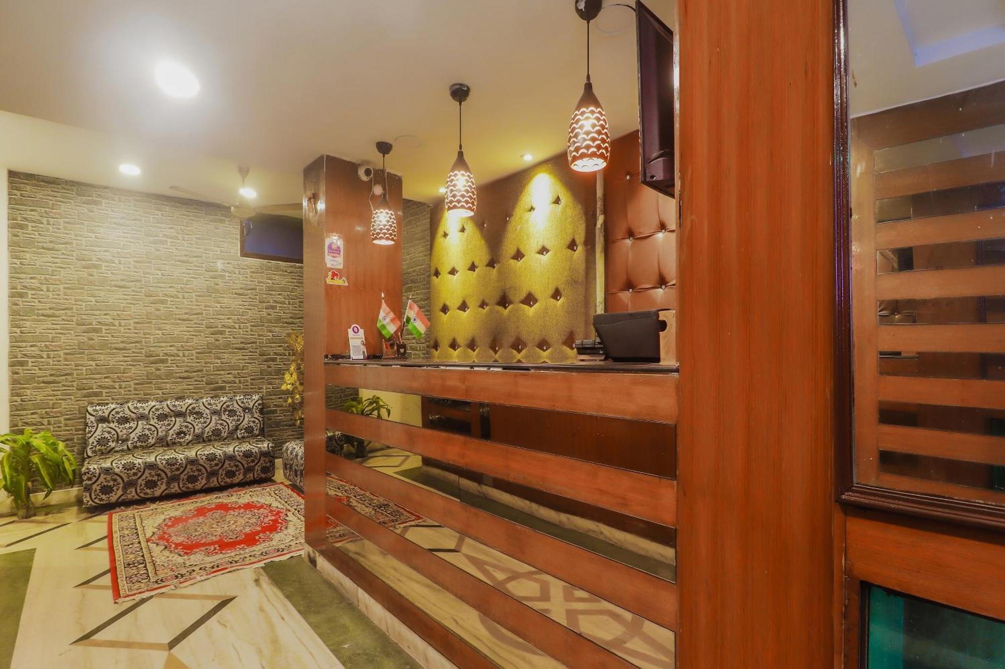 Hotel O Meredian Hyderabad Exterior photo