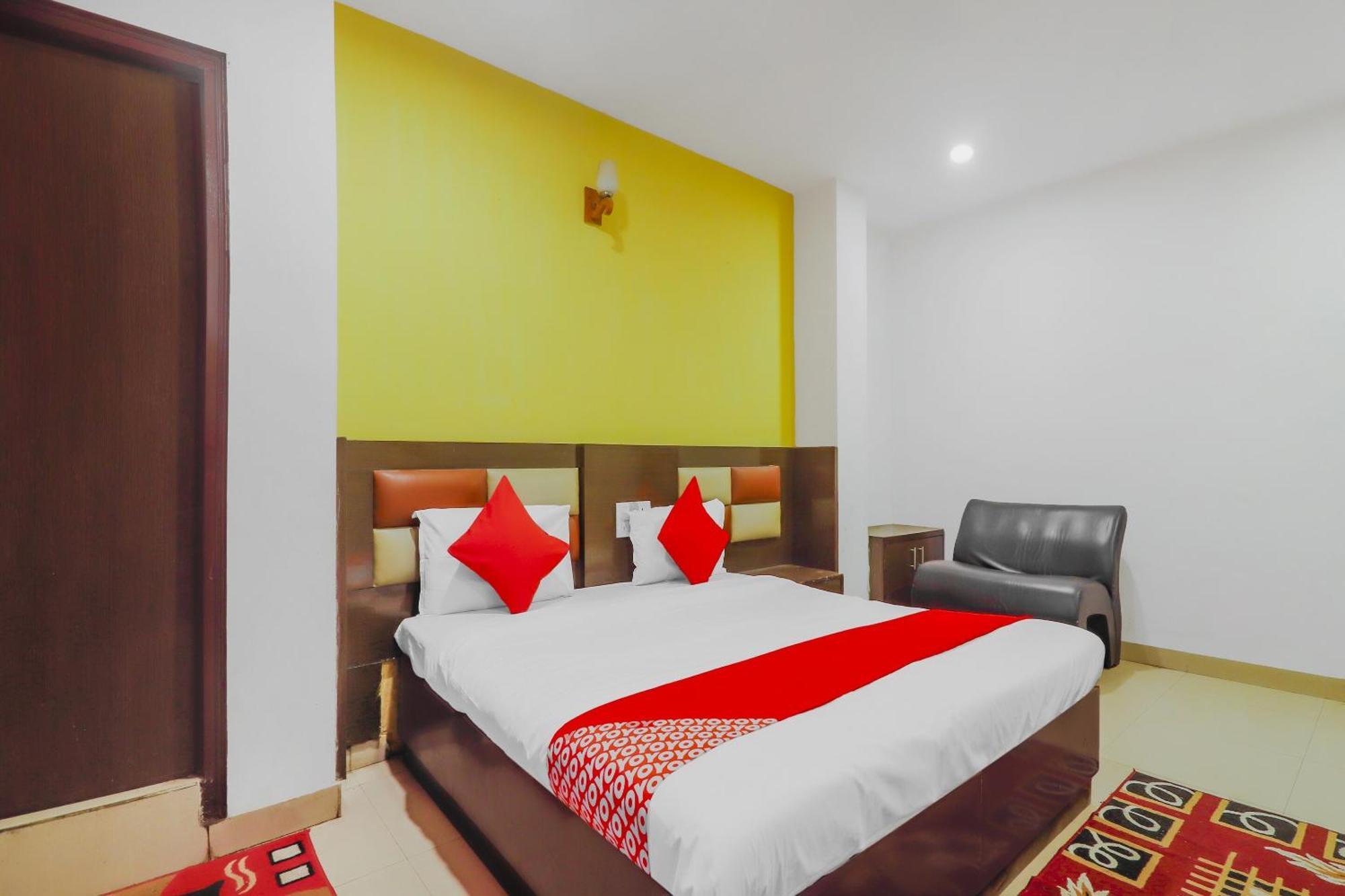 Hotel O Meredian Hyderabad Exterior photo