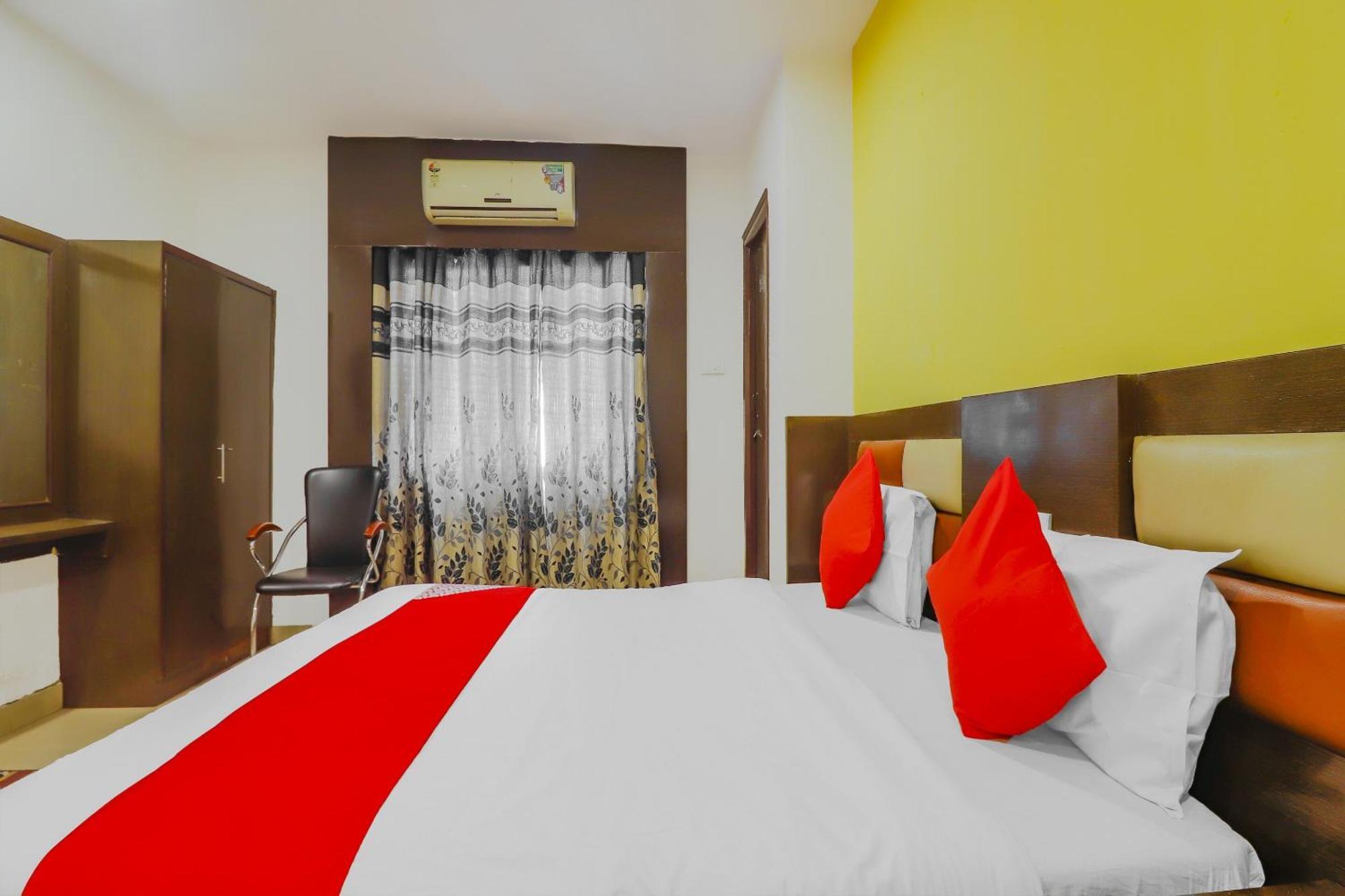 Hotel O Meredian Hyderabad Exterior photo